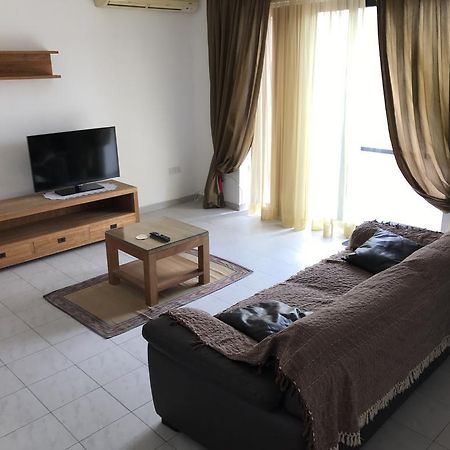 Swieqi Semi Detached Maisonette Saint Julian's エクステリア 写真
