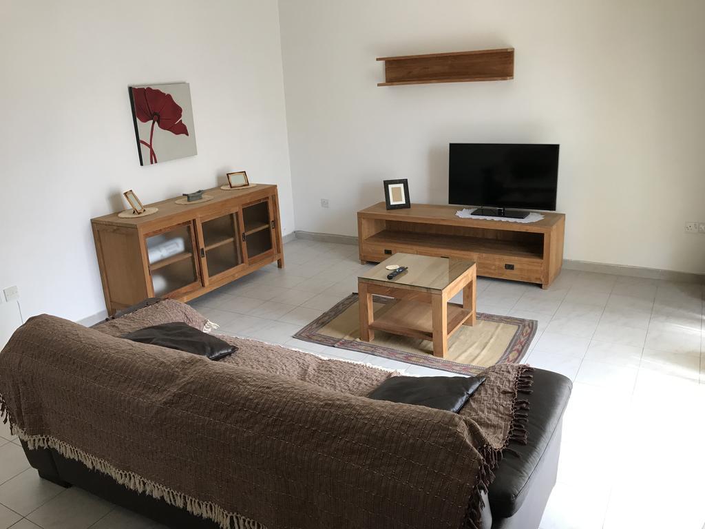 Swieqi Semi Detached Maisonette Saint Julian's エクステリア 写真