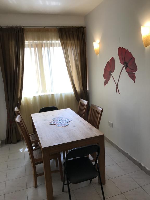 Swieqi Semi Detached Maisonette Saint Julian's エクステリア 写真